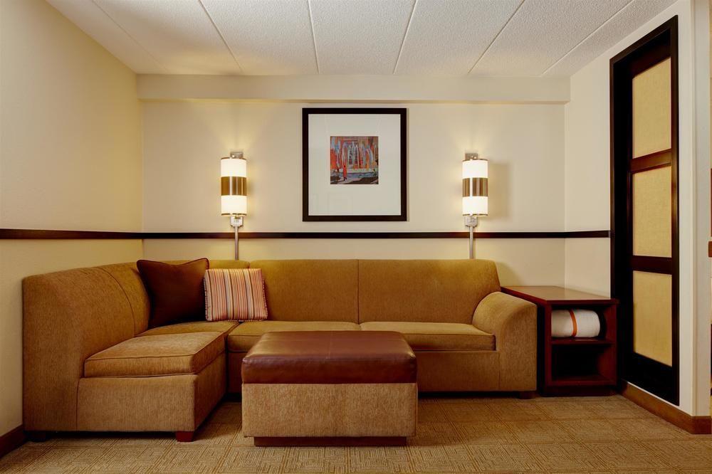 Hyatt Place Ontario/Rancho Cucamonga Bagian luar foto