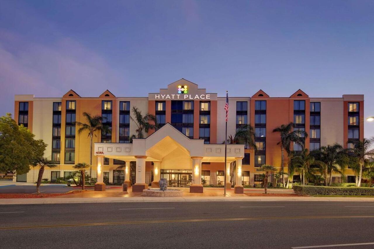 Hyatt Place Ontario/Rancho Cucamonga Bagian luar foto