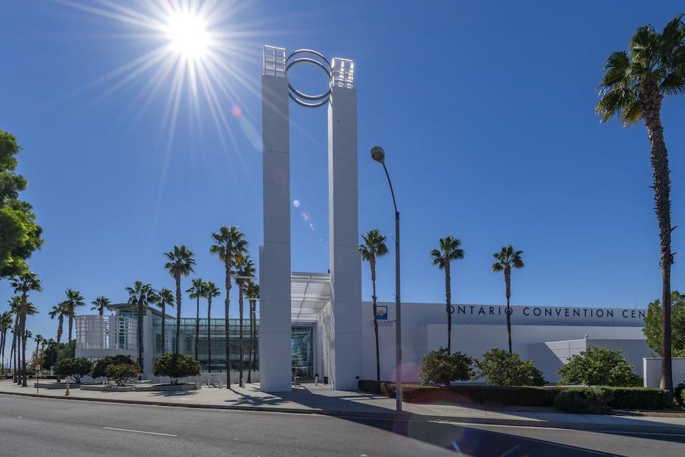 Hyatt Place Ontario/Rancho Cucamonga Bagian luar foto