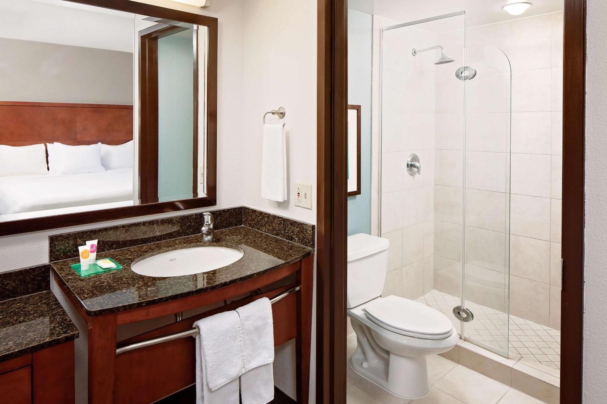 Hyatt Place Ontario/Rancho Cucamonga Bagian luar foto
