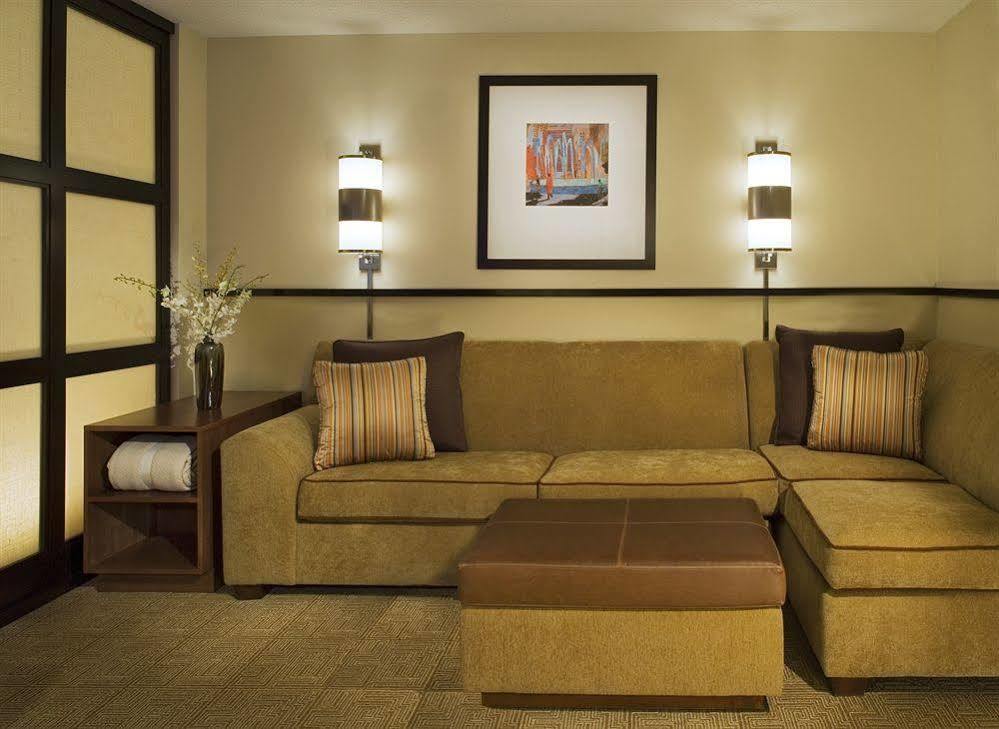 Hyatt Place Ontario/Rancho Cucamonga Bagian luar foto