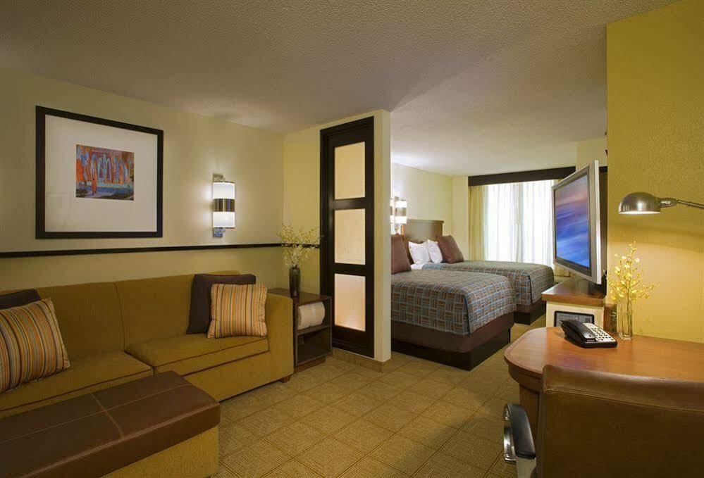 Hyatt Place Ontario/Rancho Cucamonga Bagian luar foto
